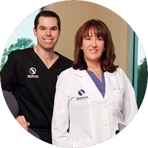 skinsmart-sarasota-dermatologist-circle-Fellowship-Trained-Mohs-Surgeons
